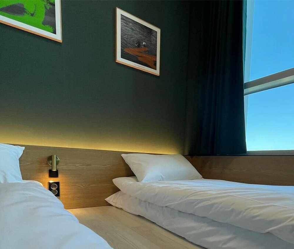 Фото Cotice The Bridge