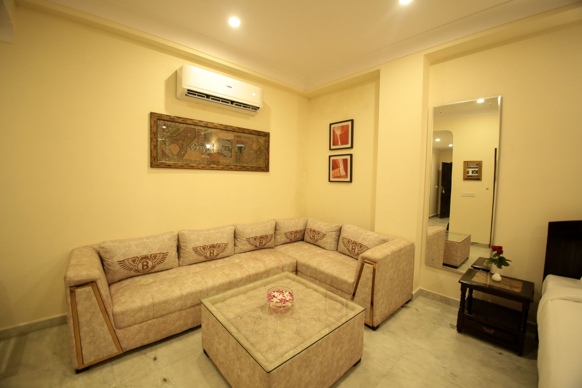 Фото Jd Hotel Four Boutique