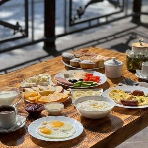 Фото Usengi Hotel and Hostel