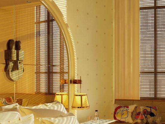 Фото 9Confidentiel