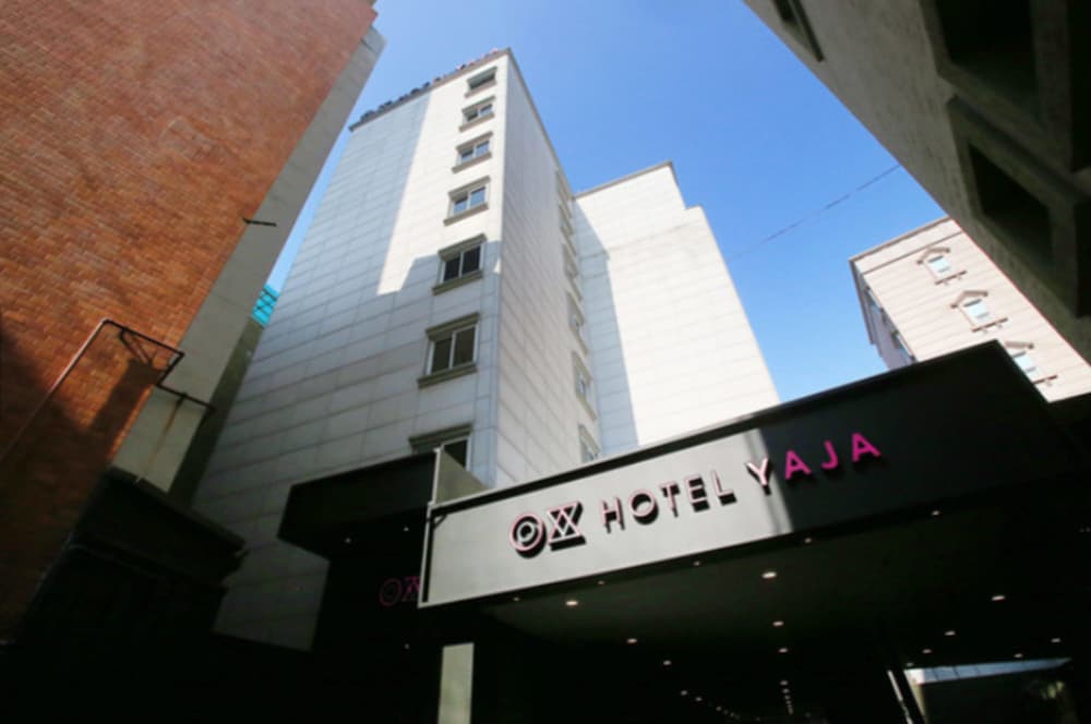 Фото Hotel Yaja Jongno