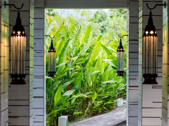 Фото Bangsak Village