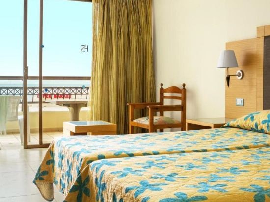 Фото Sol Cosmopolitan Rhodes - All inclusive