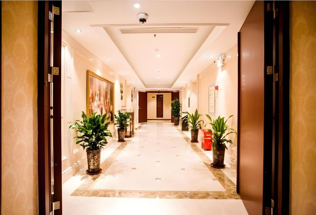 Фото Vienna International Hotel Shanghai Fengxian Nanqiao