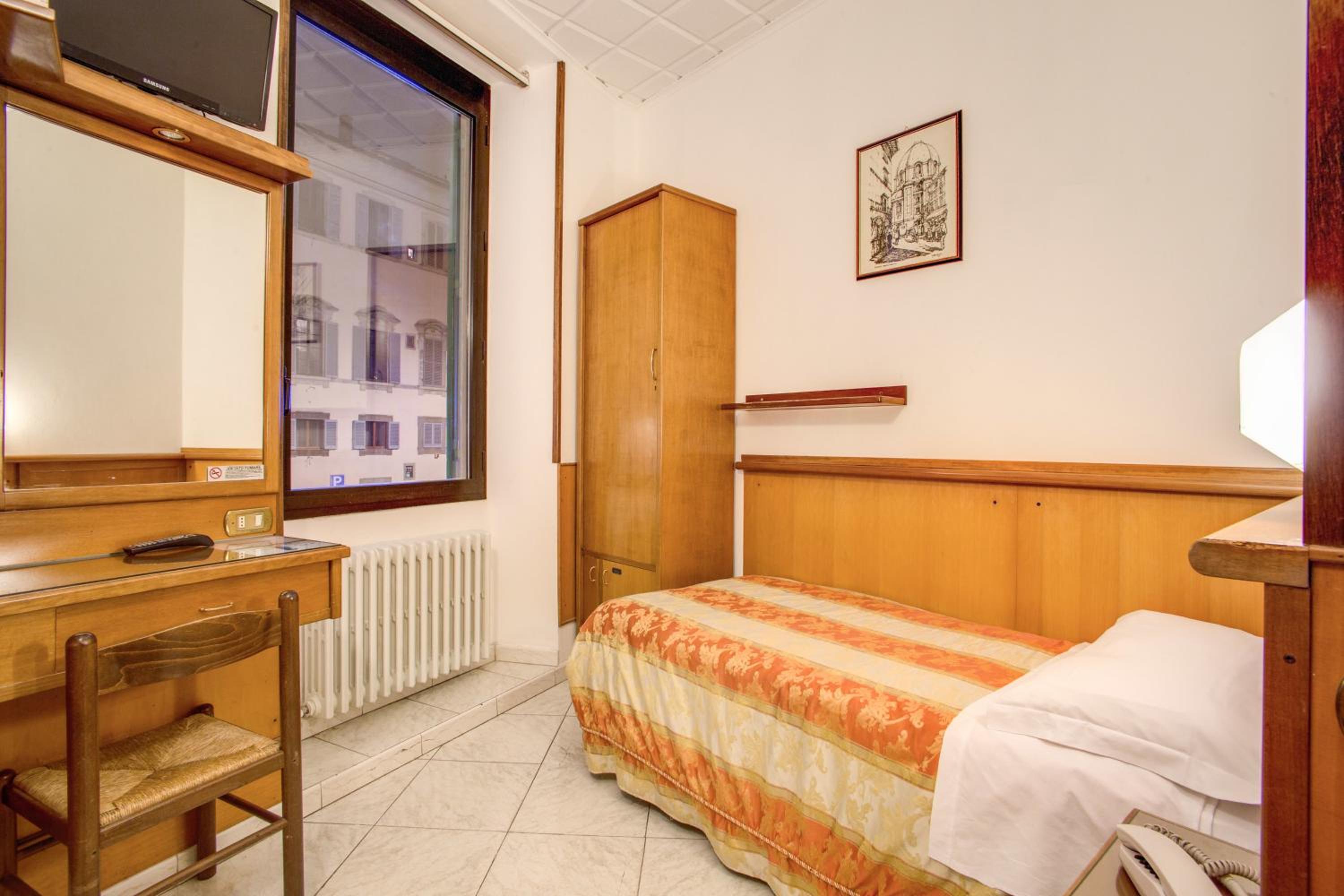 Фото Hotel Lorena