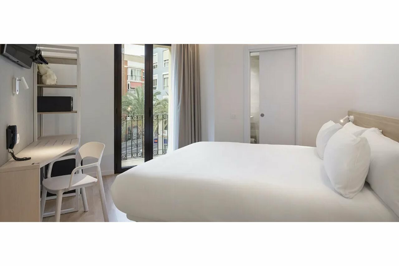 Фото отеля 3