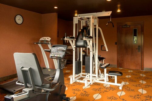 Гостиница Lloyd Hotel Astoria Bayfront, Ascend Hotel Collection в Астории