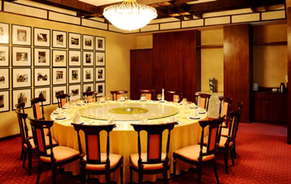 Фото Sovereign Hotel KunShan