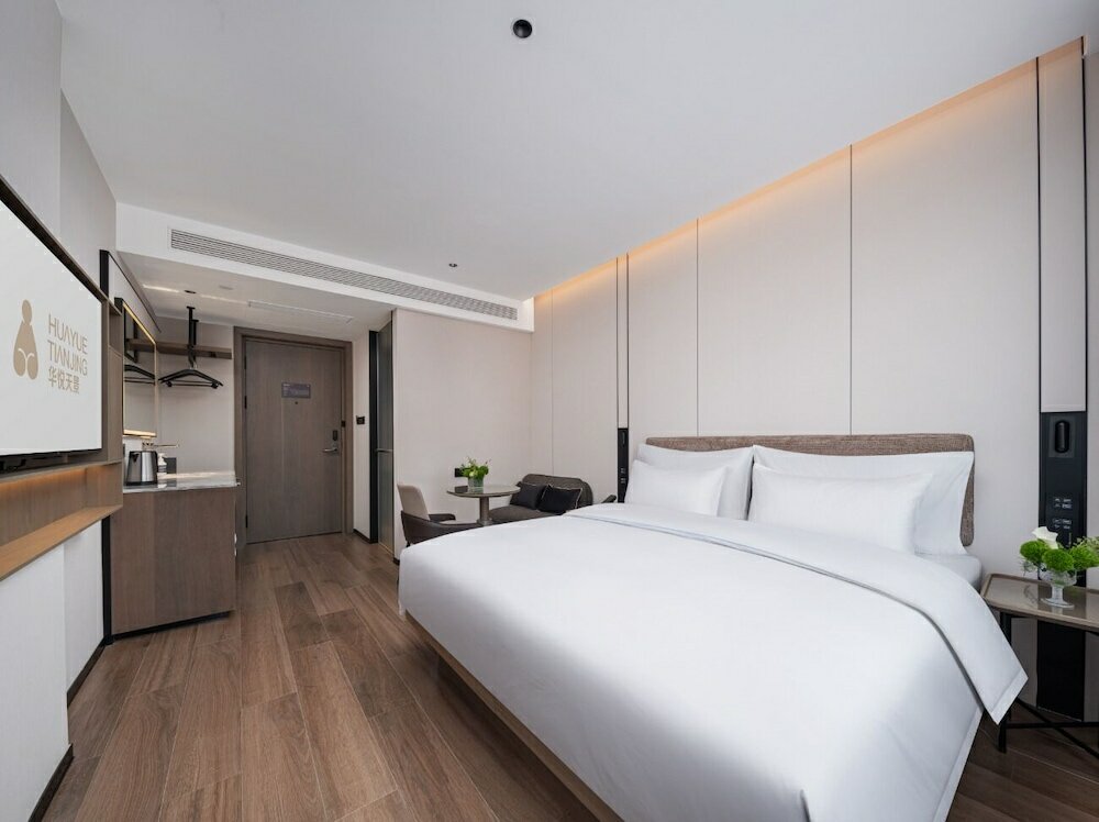 Фото Byland World Hotel Yiwu