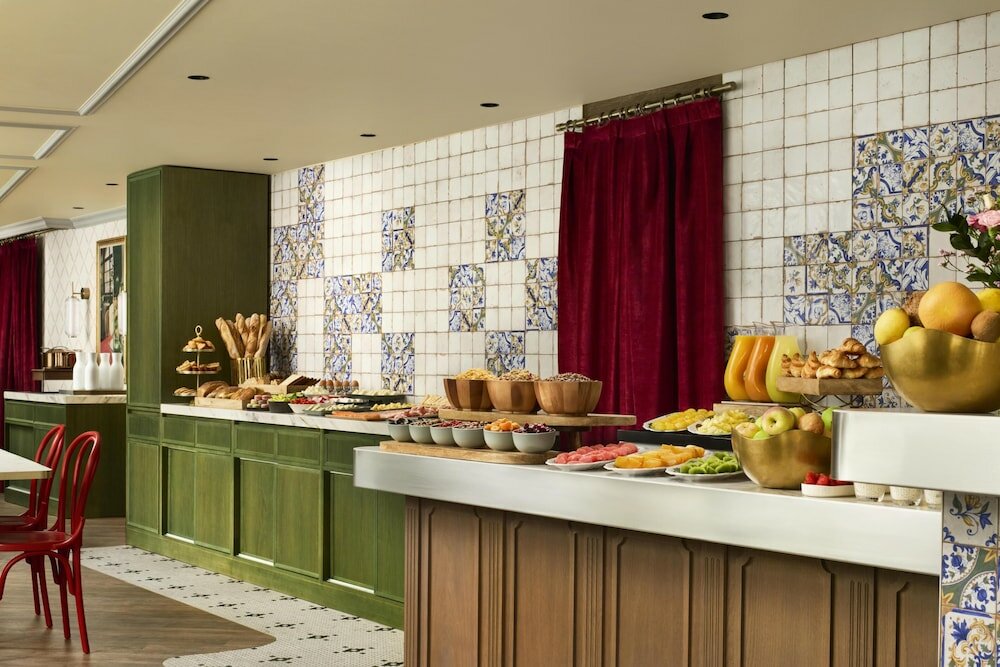 Фото Nh Collection Paris Ponthieu Champs-Élysées