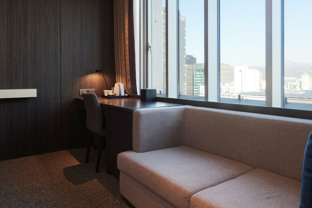 Фото Nine Tree Premier Hotel Myeongdong II