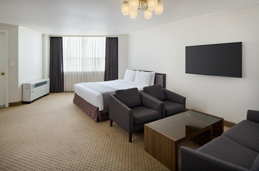 Фото Hotel President