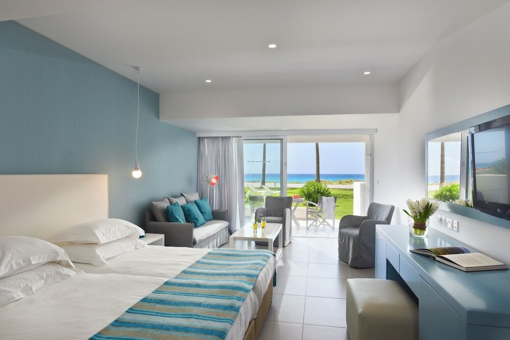 Фото Отель Nissi Beach Resort