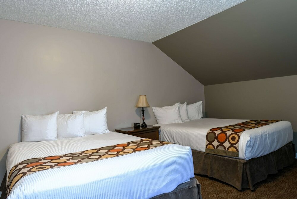 Фото Super 8 by Wyndham Cochrane