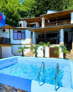 отель Дача в Алупке