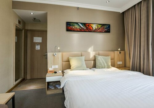 Внешний вид отеля Fish Inn Shanghai East Nanjing Road в Хуанпу, фото 5