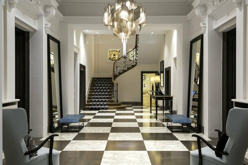 Гостиница H& xF4; tel Mont Blanc Chamonix в Шамони