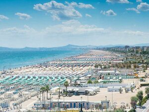 отель Hotel Milton Rimini