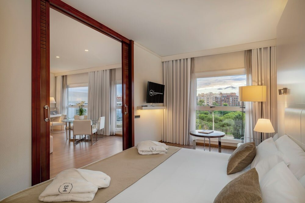 Фото Sh Valencia Palace Hotel