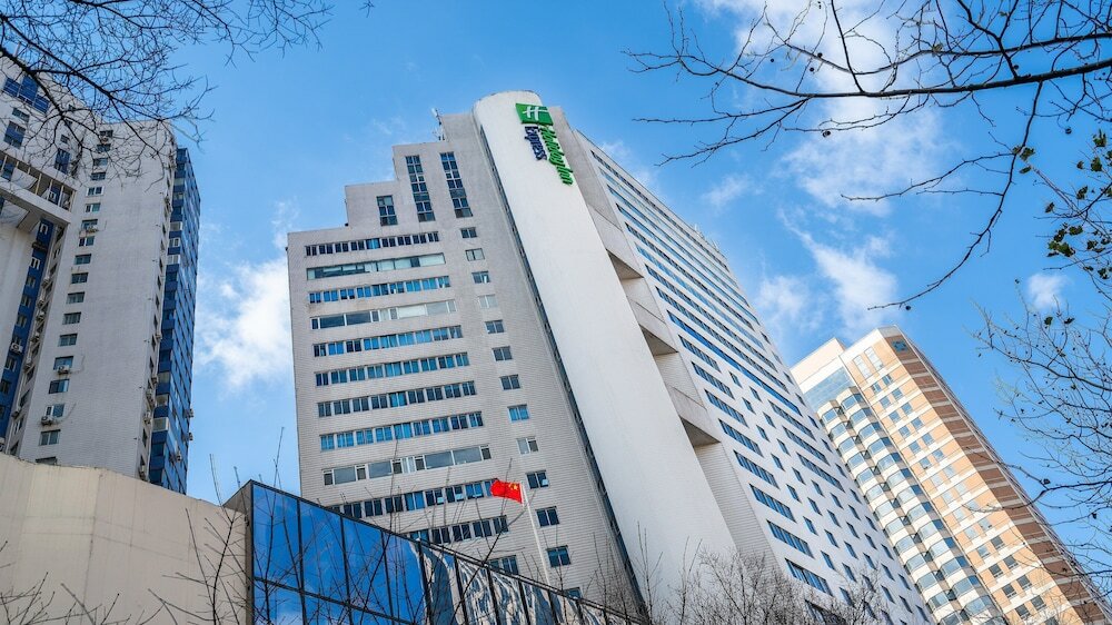 Фото Holiday Inn Express Qingdao City Center