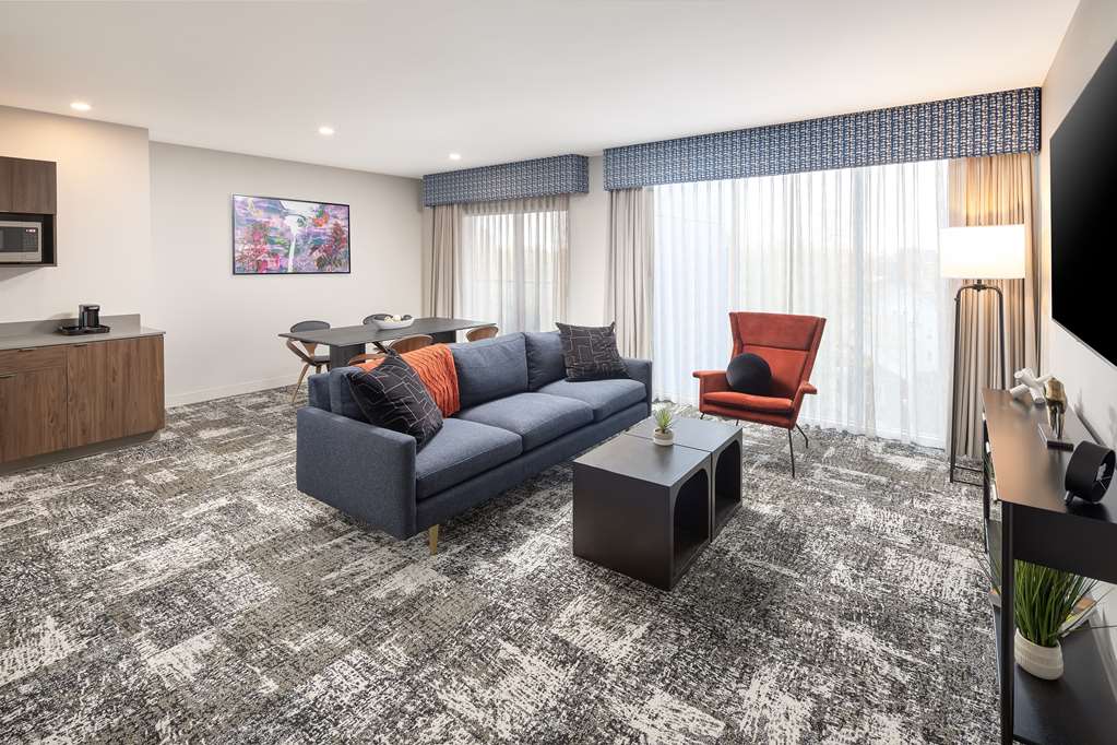 Фото Hampton Inn & Suites Rochester Downtown