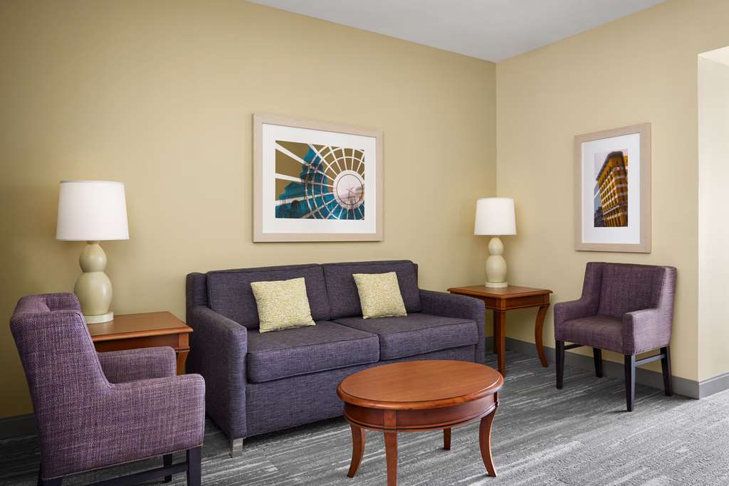 Фото Hilton Garden Inn Dallas Richardson