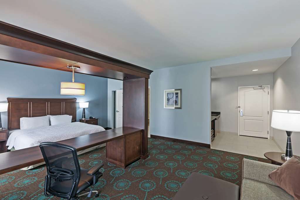 Фото Hampton Inn & Suites Shreveport/Bossier City Airline Dr, La