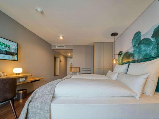 Фото FourSide Hotel Freiburg Trademark Collection by Wyndham