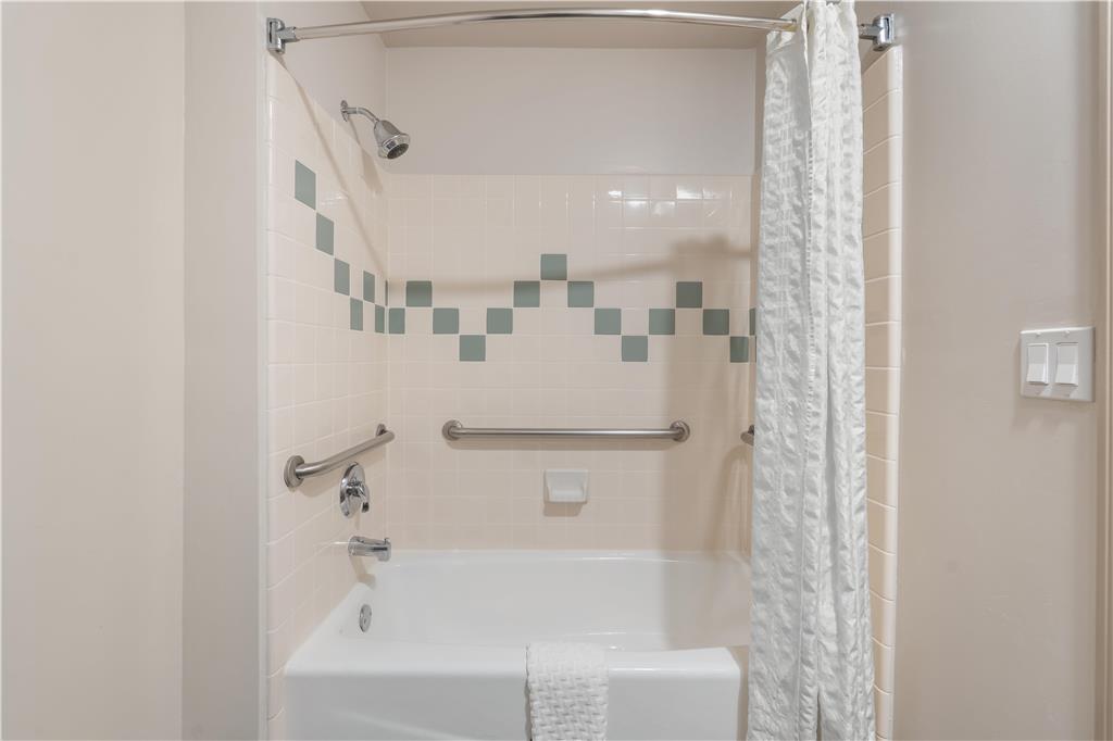 Фото Best Western Plus John Jay Inn & Suites