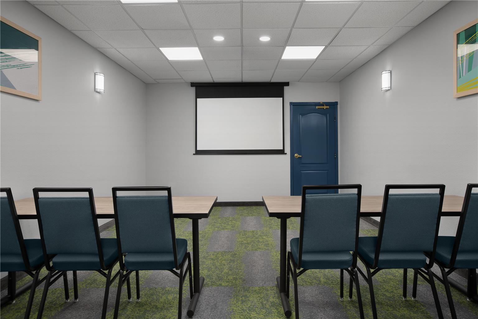 Фото Country Inn & Suites by Radisson, Washington at Meadowlands, Pa