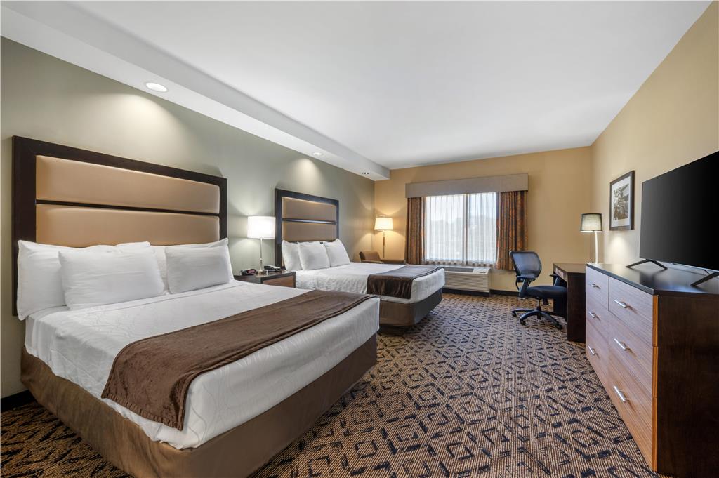 Фото Best Western Plus College Park Hotel