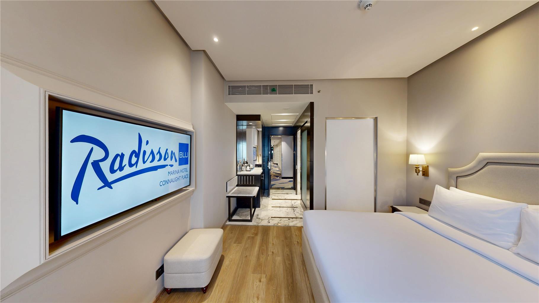 Фото Radisson Blu Marina Hotel, Delhi Connaught Place