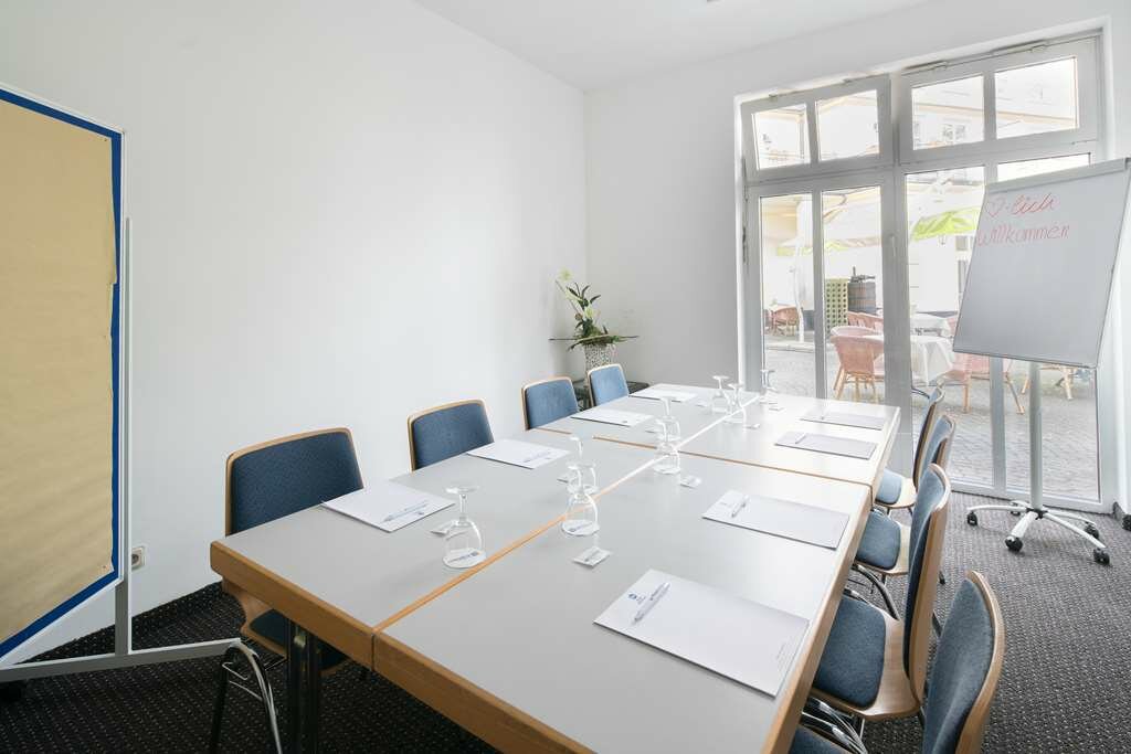 Фото Best Western Wein-Und Parkhotel Nierstein