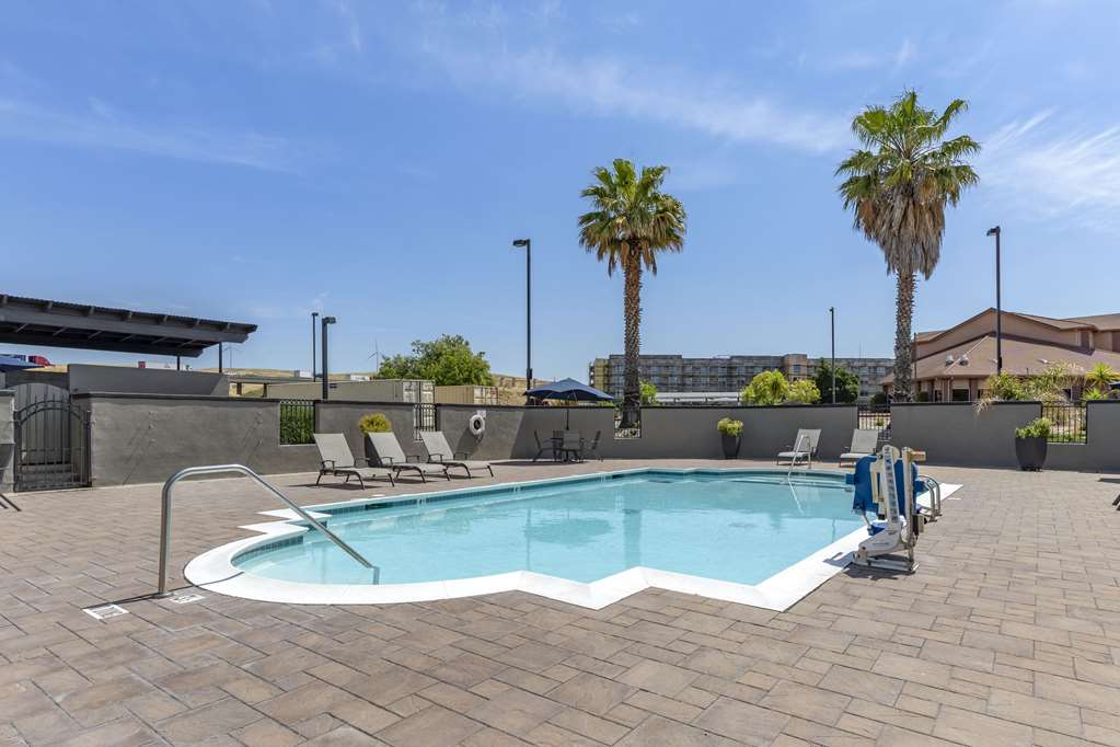 Фото Best Western Plus Vineyard Inn