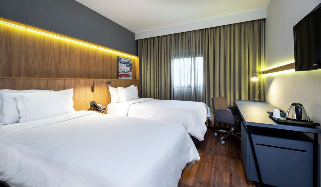 Фото Hampton by Hilton Guarulhos Airport