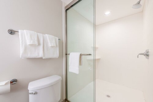 Гостиница Holiday Inn Express & Suites Bradenton West, an Ihg Hotel в Брадентоне