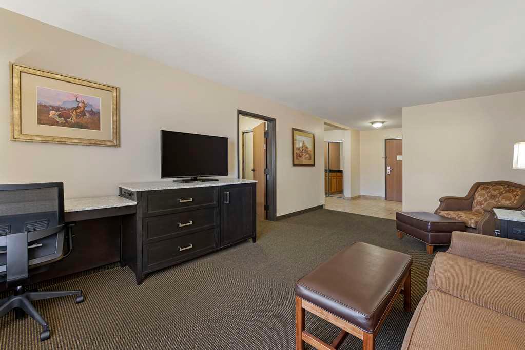 Фото Best Western Plus Country Inn & Suites