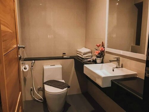 Гостиница Onpa Hotel & Residence Bangsaen в Чонбури