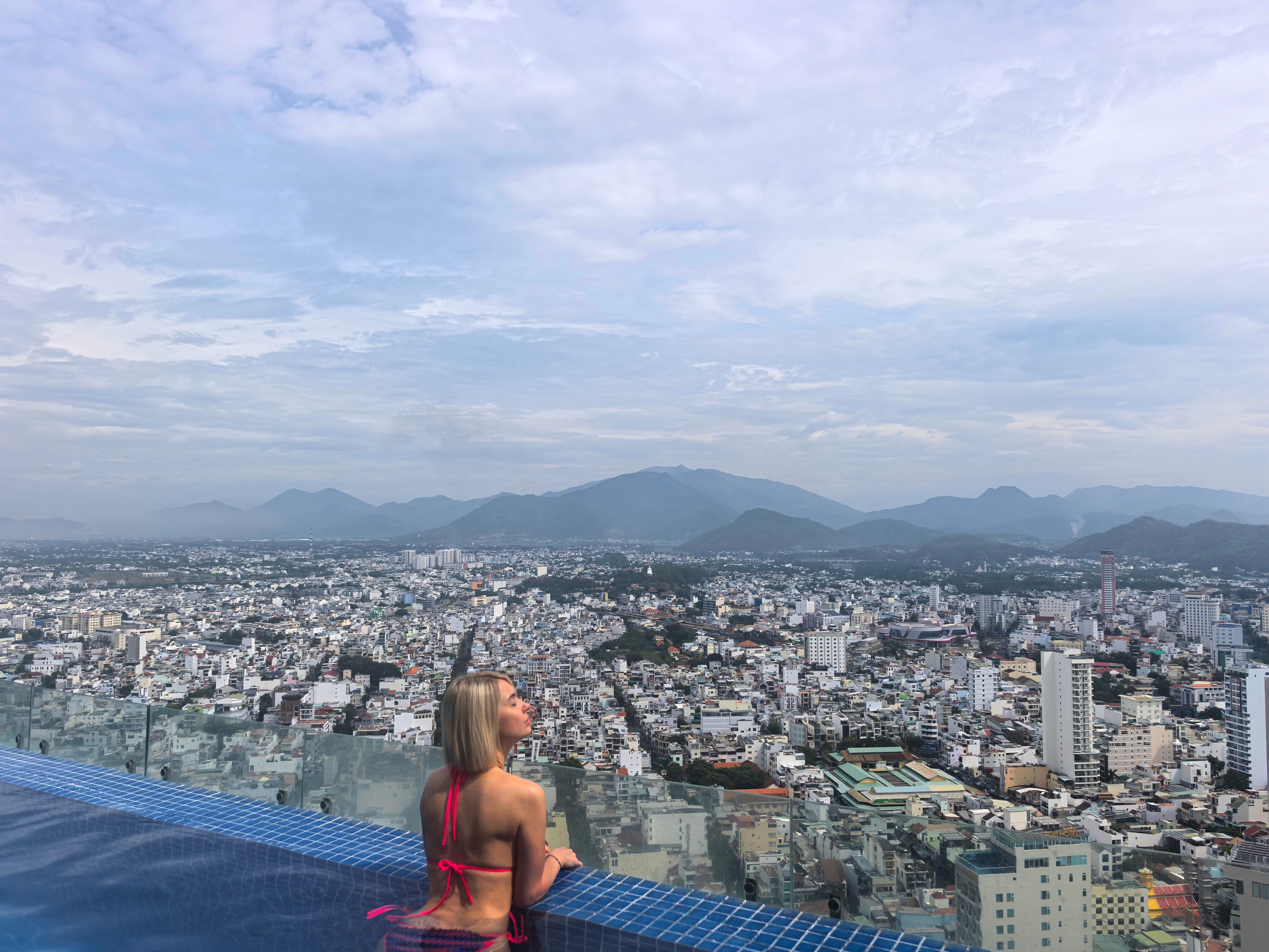 Фото Nha Trang Beach Hotel