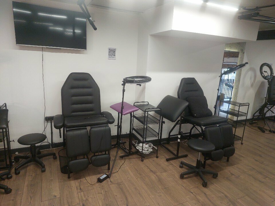 Tattoo studio Hexentatts, Astana, photo