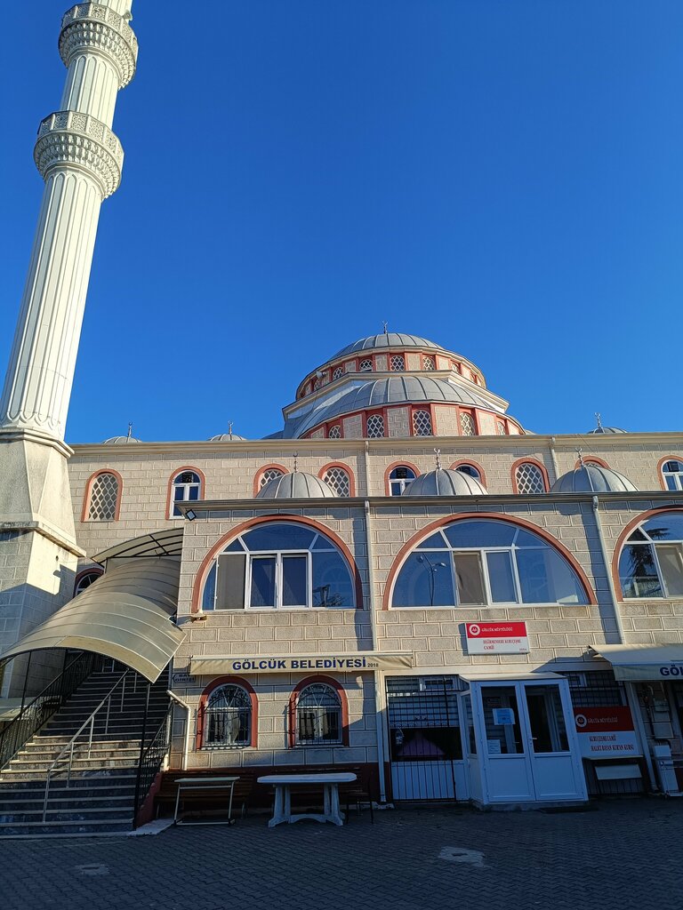 Mosque D. Dere Kurucesme Mosque, Golcuk, photo