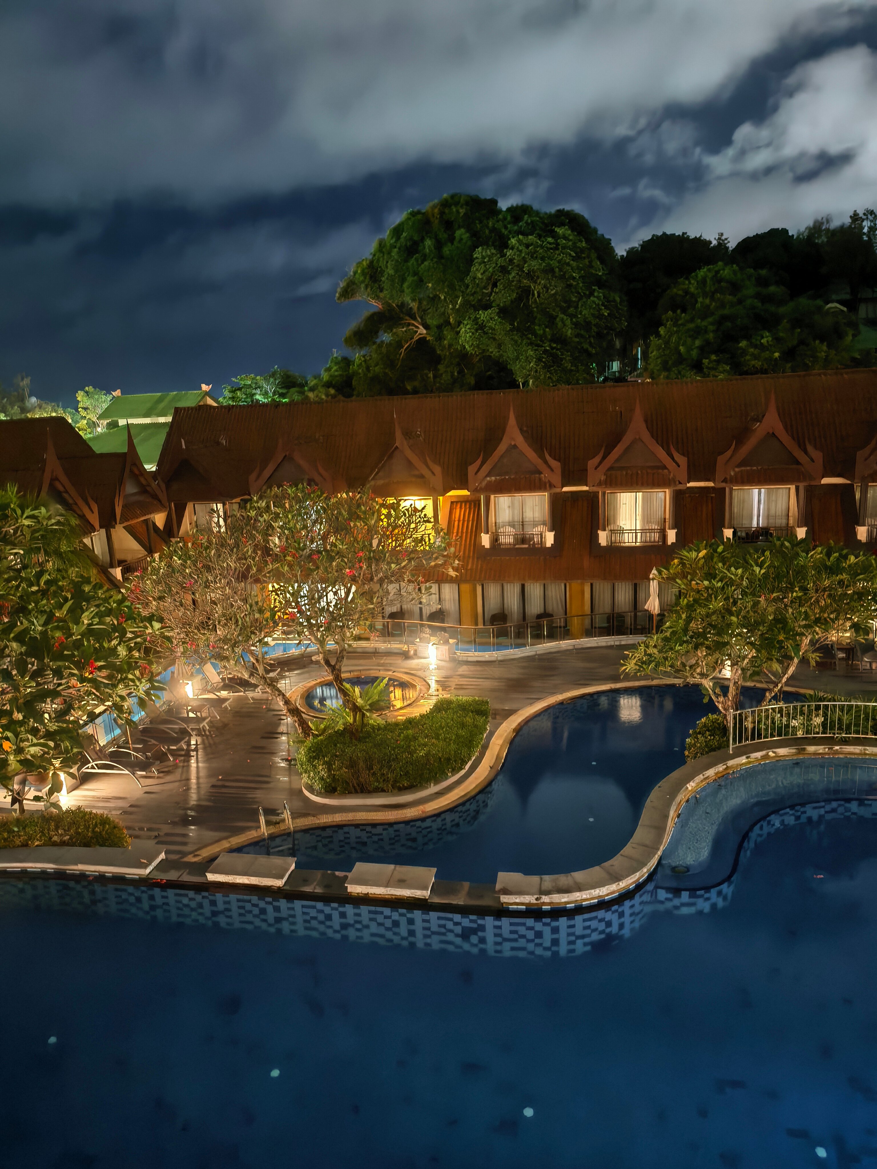 Фото Diamond Cottage Resort & SPA
