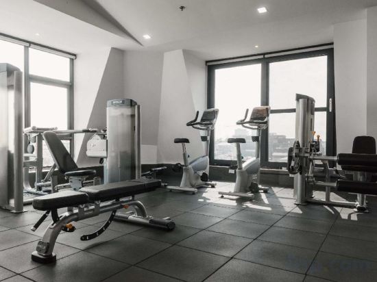 Фото SureStay Hotel by Best Western Vientiane