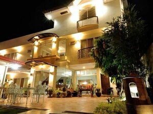 Гостиница Harbour Gardens Tourist Inn