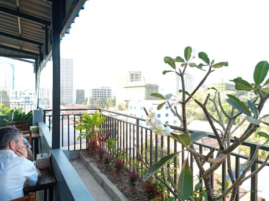 Фото Junlan Hotel