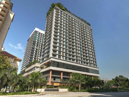 Фото Acappella Suite Hotel