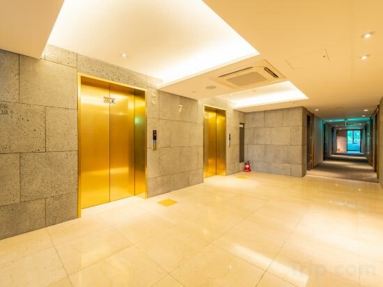 Фото Shin Shin Hotel Jeju Airport