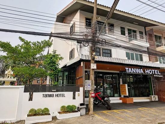 Фото Tanwa Hotel