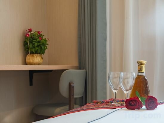 Фото Jinchen Hotel