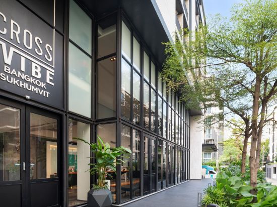 Фото Cross Vibe Sukhumvit Hotel